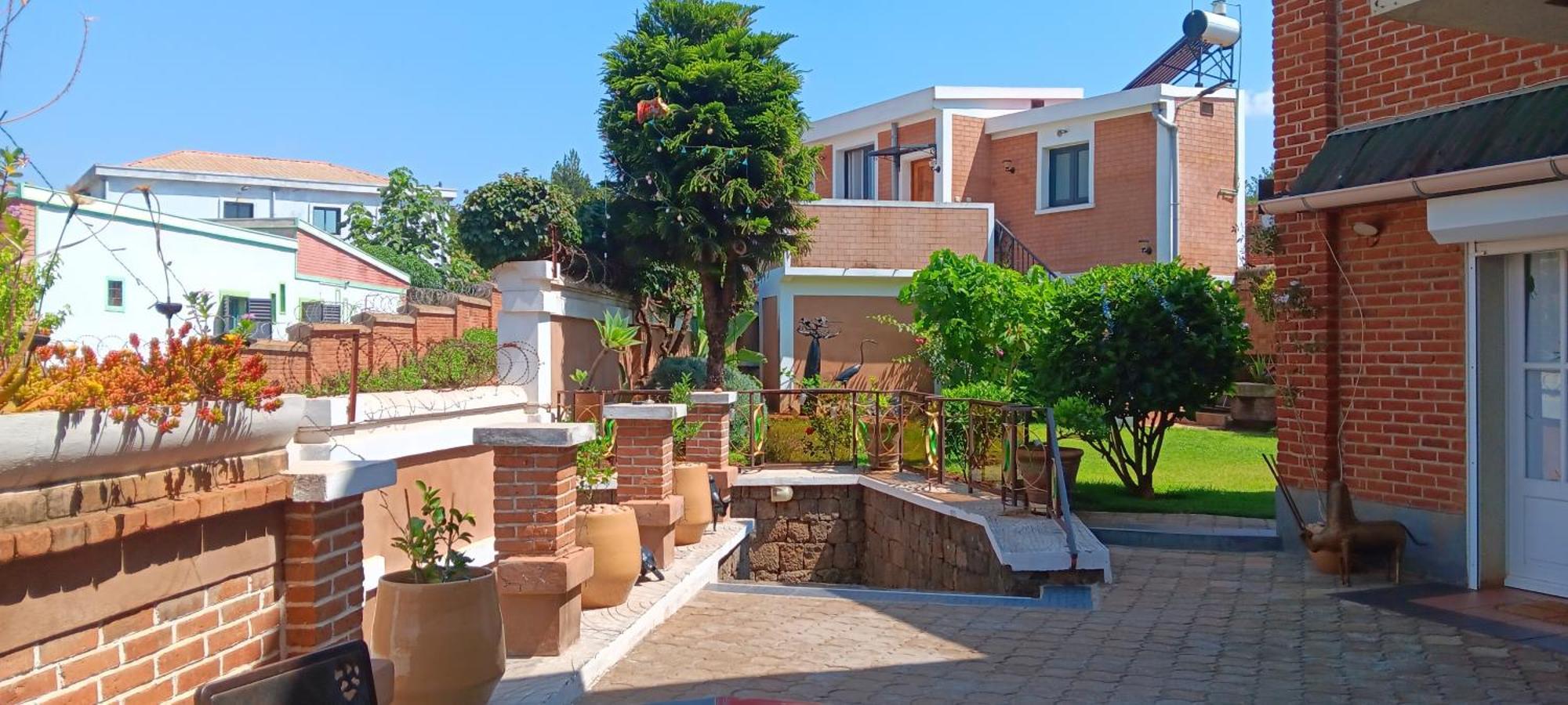 Appartements D'Hotes Marciloui Antsirabe Esterno foto